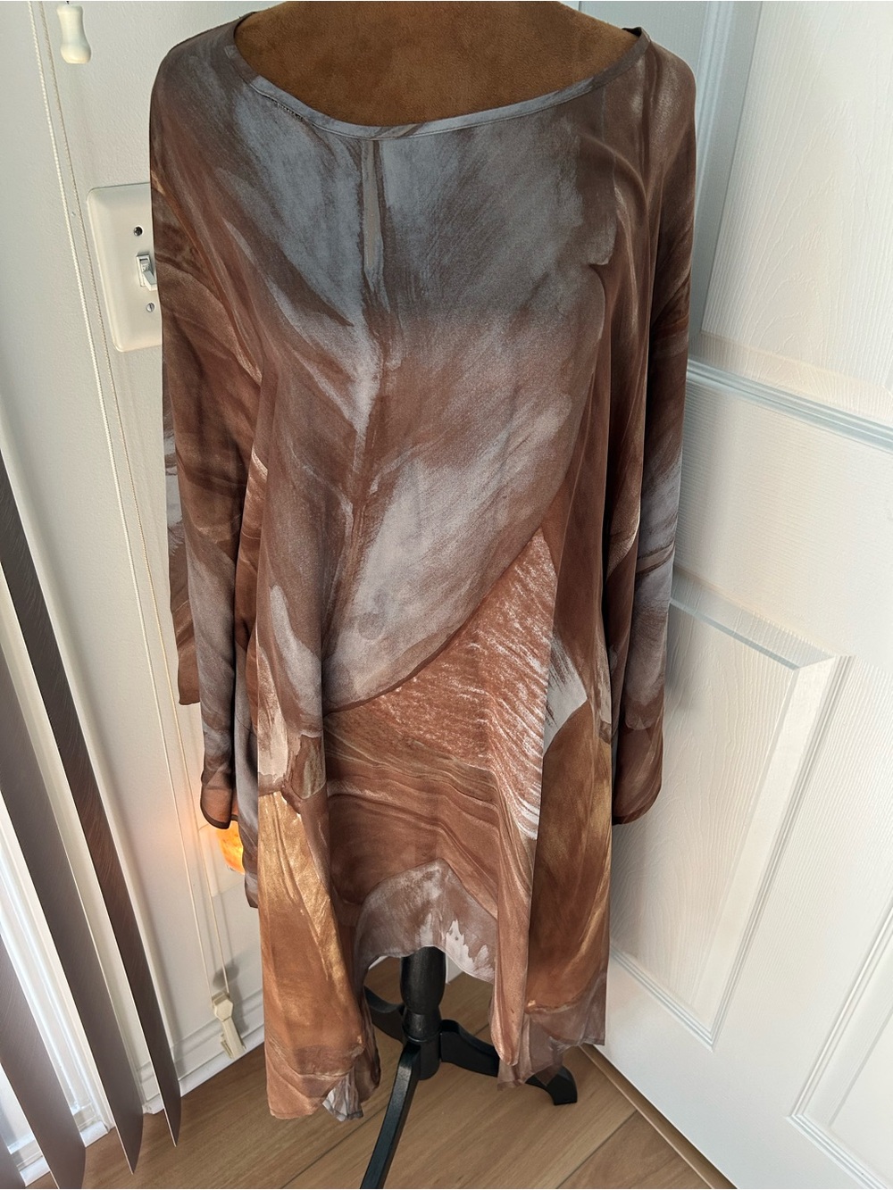 Eskander designed blue and Brown Marble long tunic slight fray at neckline